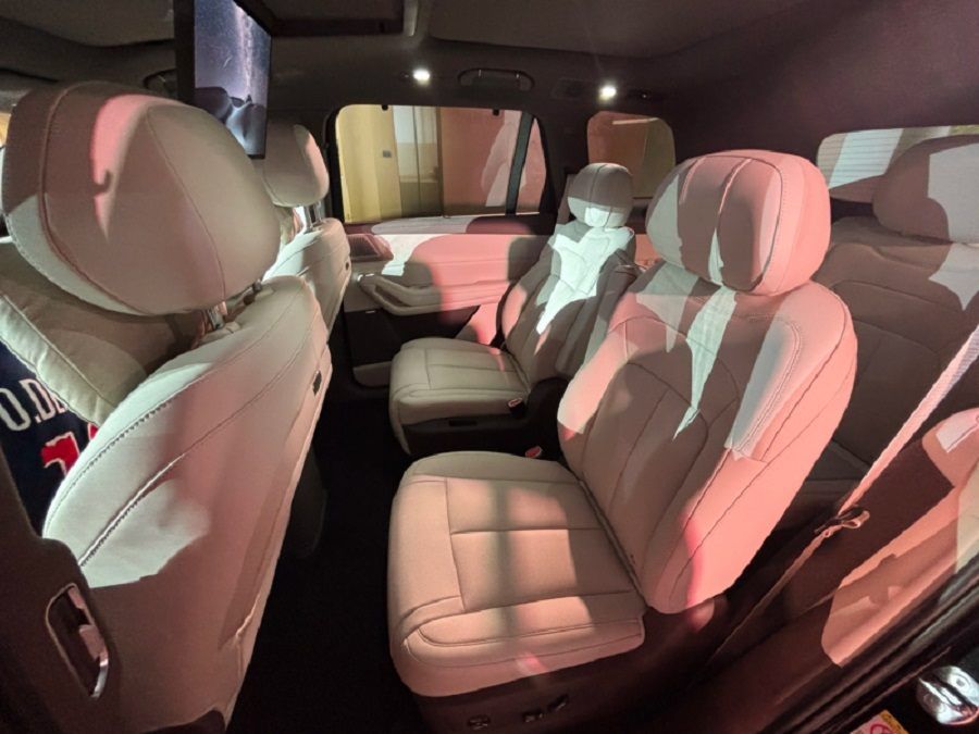 nội thất Denza N8L