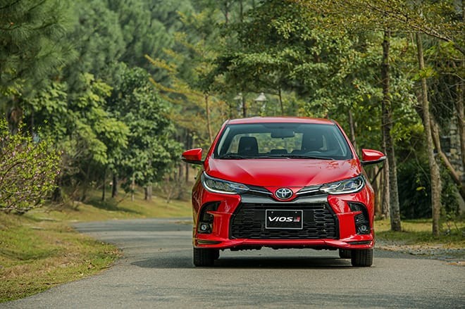 Toyota Vios GR-S-3