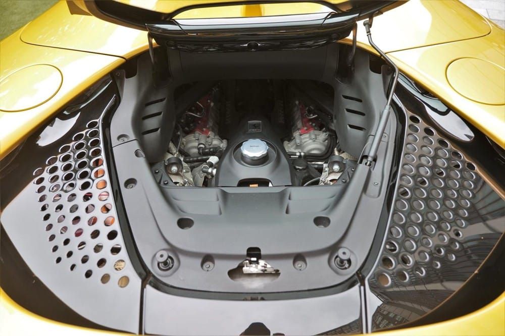 SF90 Spider là chiếc siêu xe mui trần Ferrari mạnh nhất hiện nay