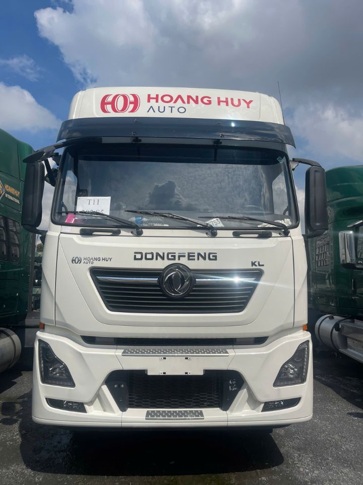 Cần bán xe tải Dongfeng 4 chân thùng 9m7 hàng nhập khẩu mới nhất 2025