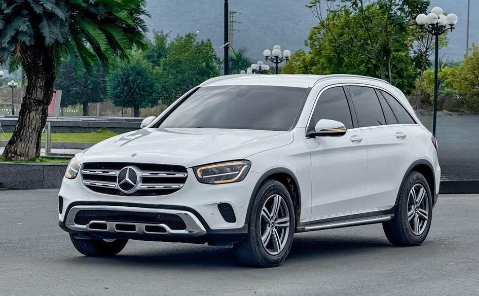 Bán Mercedes GLC200 Model 2022 lướt
