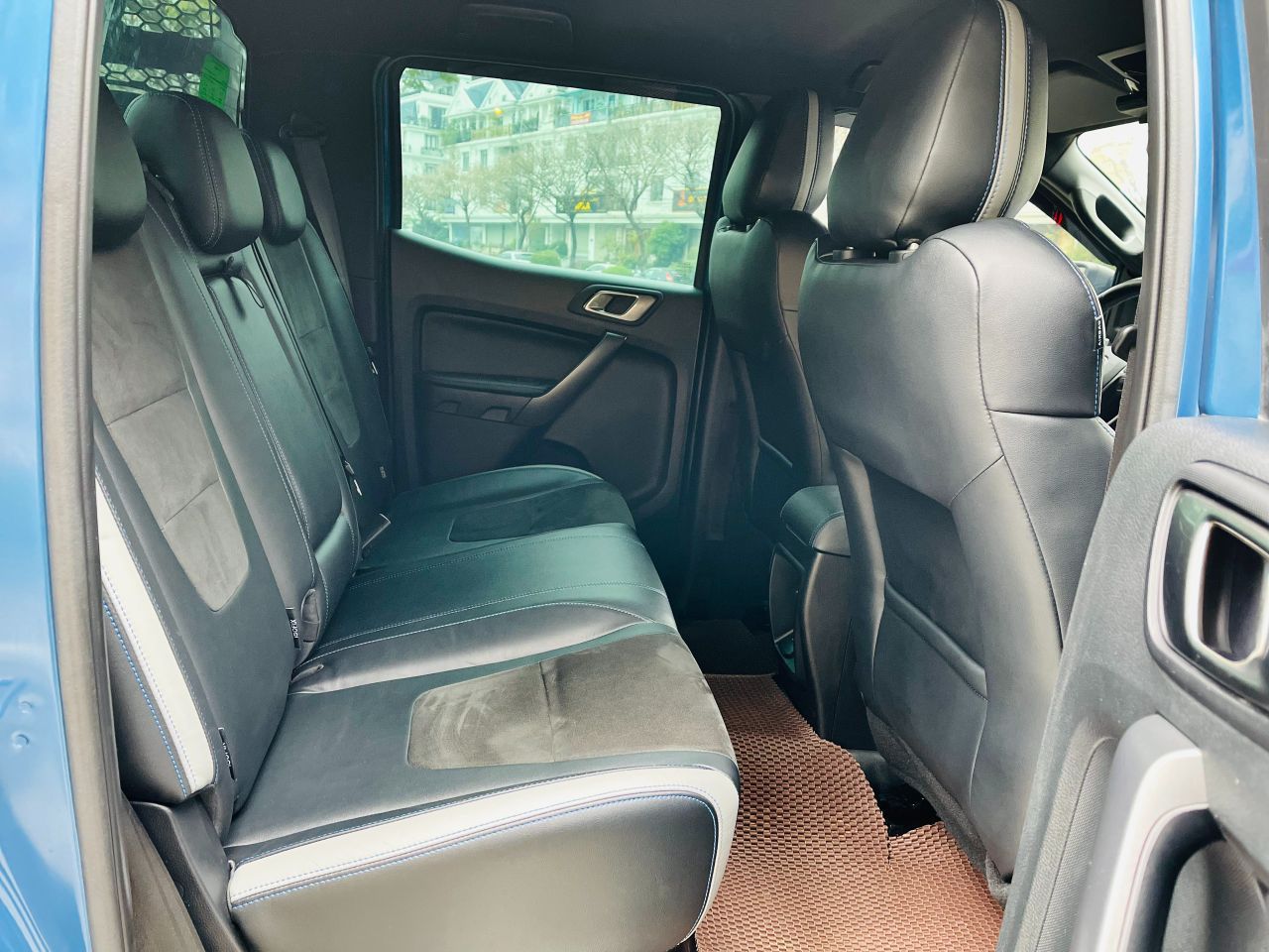 Cần bán nhanh xe FORD RAPTOP 2021 - Vua bán tải