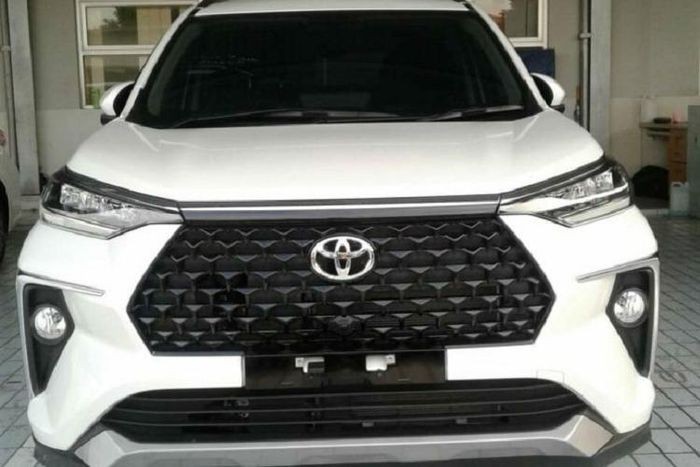Toyota Veloz Cross