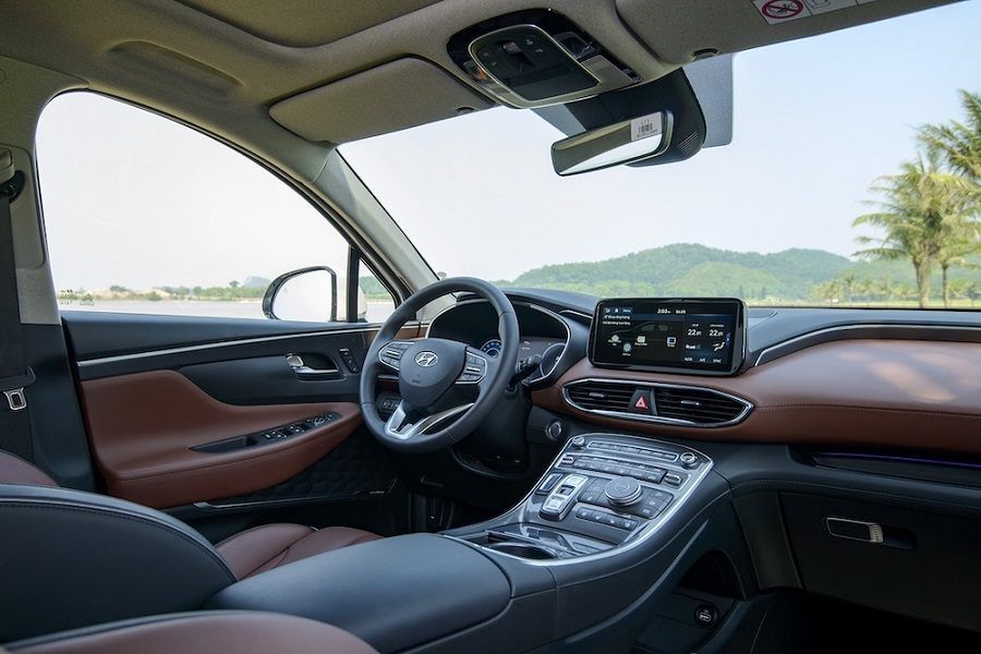 Honda CR-V Hybrid hay Hyundai Santa Fe Prestige