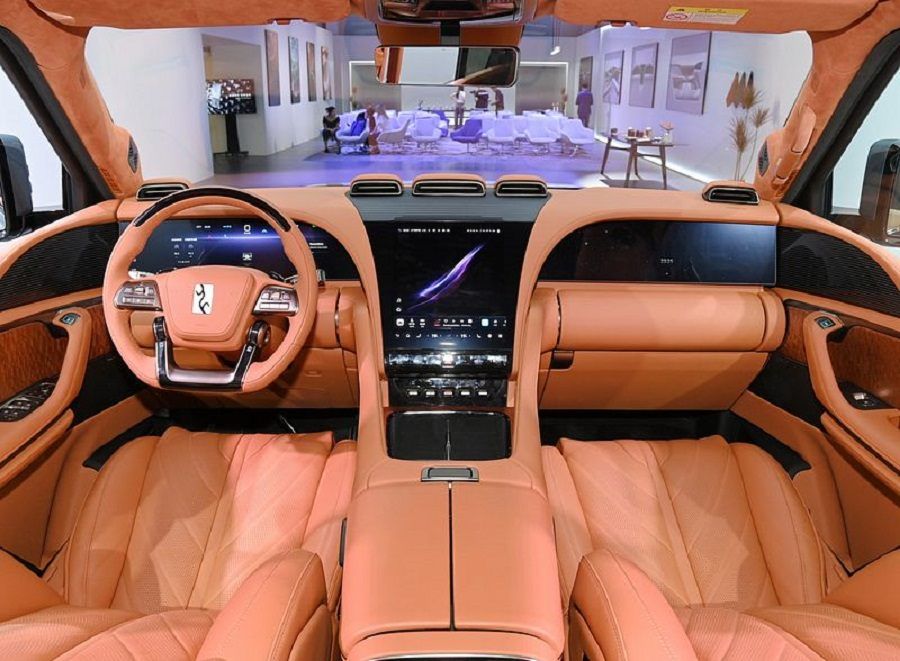 Nội thất BYD Yangwang U8