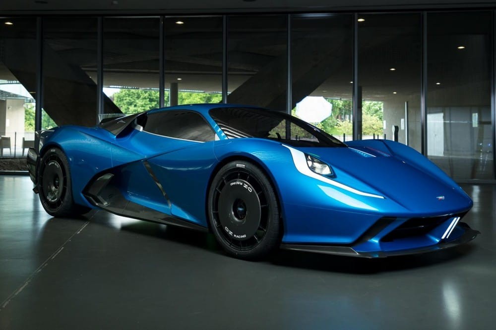 Estrema Fulminea - Hypercar 2.040