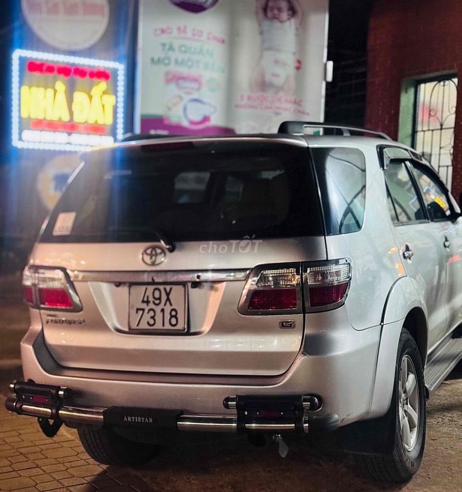 Gia đình cần bán một chiếc Fortuner máy dầu số sàn một chủ từ đầu