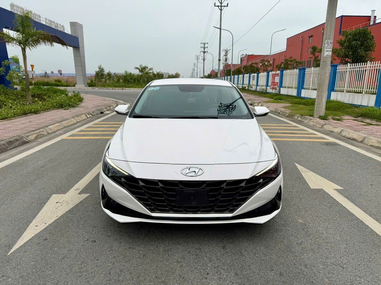 Xin Phép Em Bán – Elantra Cực Mới Cho Anh Em