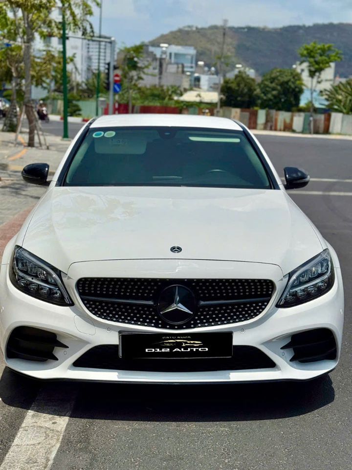 Giảm sâu bán lấy số