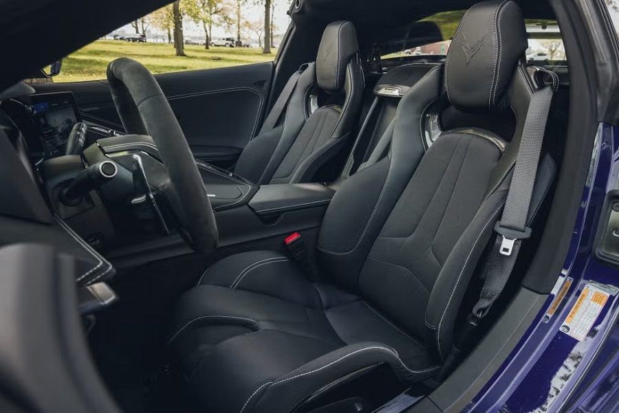 Nội thất Chevrolet Corvette ZR1 2025