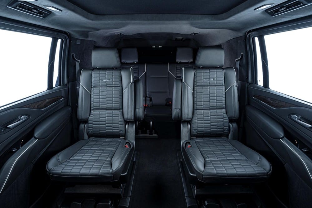 Hai hàng ghế sau của Inkas Cadillac Escalade 2021 bọc giáp Hai hàng ghế sau của Inkas Cadillac Escalade 2021 bọc giáp