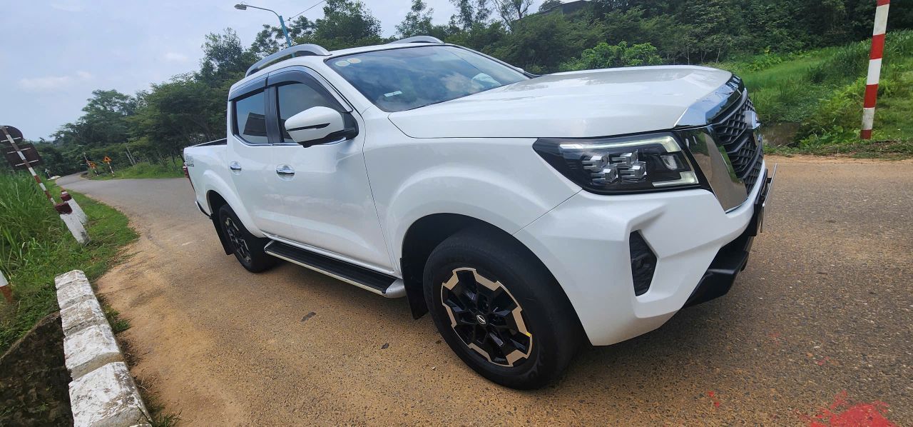 Cần bán xe bán tải Nissan Navara VL 4WD 2.5, đời 2021