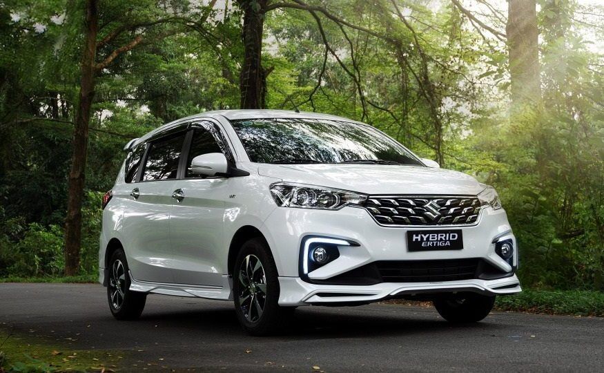 Suzuki XL7 và Hybrid Ertiga