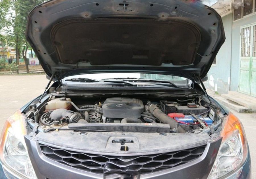 Cách nhận biết ô tô cũ từng gặp tai nạn chỉ trong 20 phút