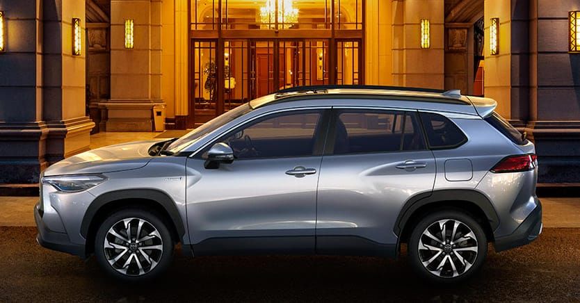 TOYOTA COROLLA CROSS