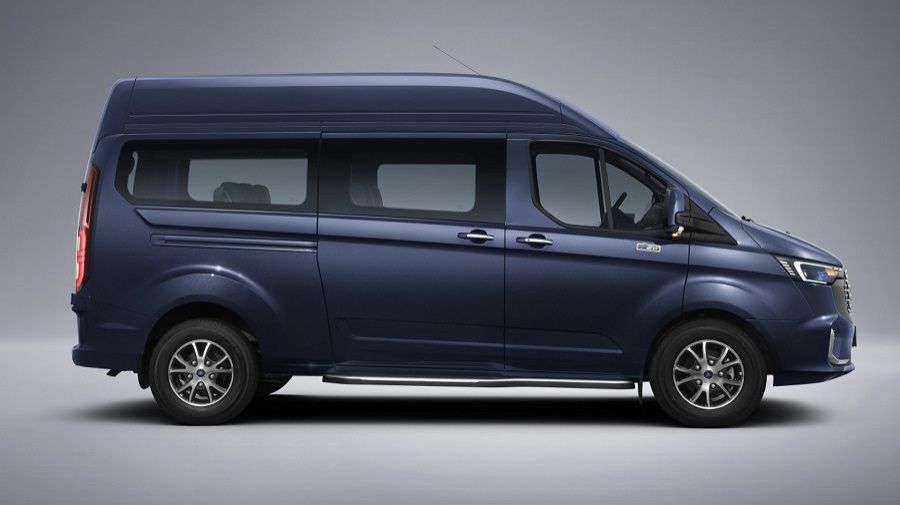 Ford Transit 2025 Lột xác hoàn toàn, công nghệ cao cấp