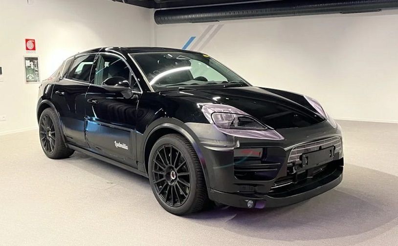 Porsche Macan EV 2024