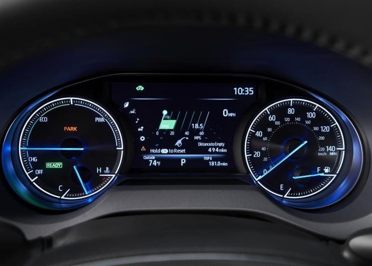 Nội thất Toyota RAV4-3