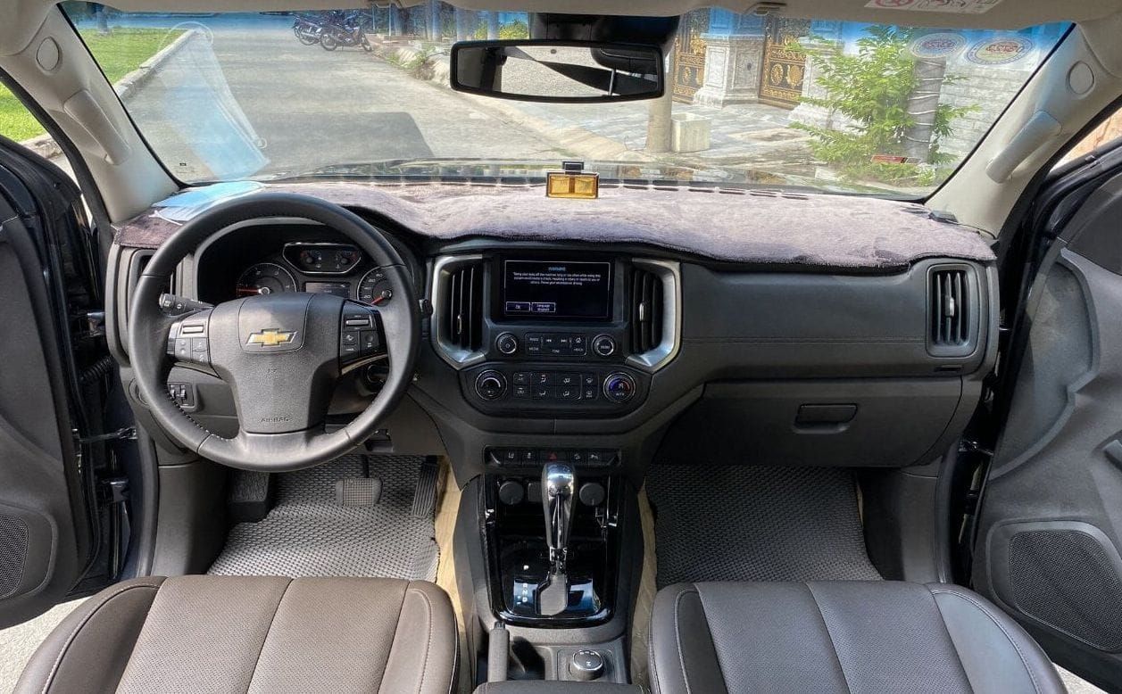 bán Chevrolet Trailblazer sx 2018 bản LTZ số tự động máy dầu