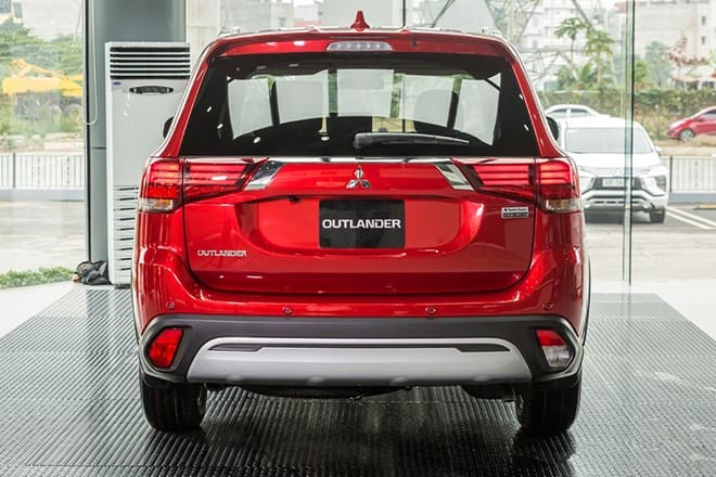 Ngoại thất Mitsubishi Outlander-4