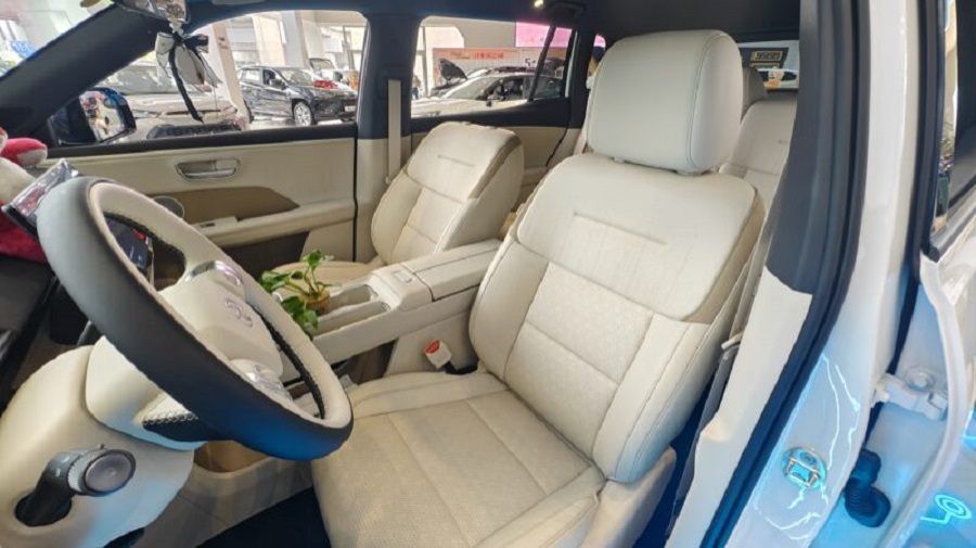 nội thất Toyota bZ3X