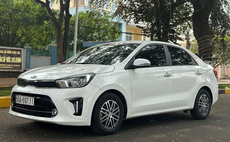 Bán Kia Soluto 2019 số tự động bản full - Long Khánh