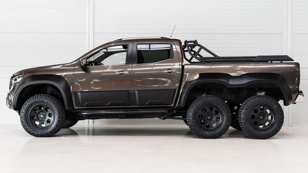 Phía sườn của Mercedes X-Class 6x6 Phía sườn của Mercedes X-Class 6x6