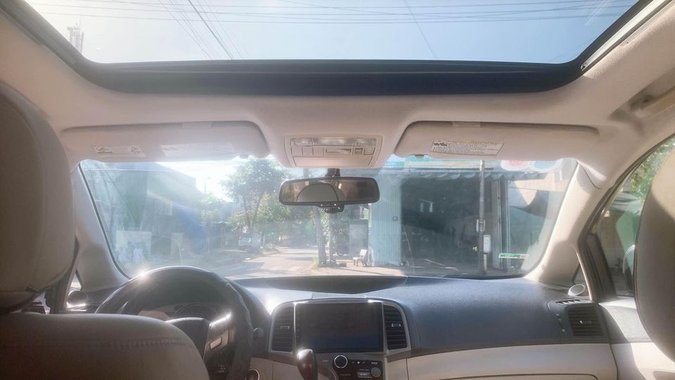 Cần bán TOYOTA VENZA 3.5 AWD bản full