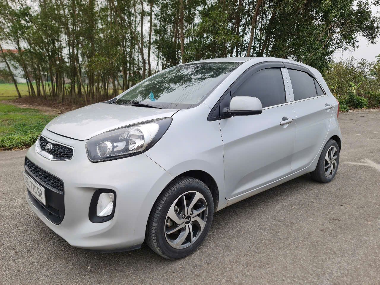 Chính chủ bán xe KIA MORNING Đời 2020 số sàn.