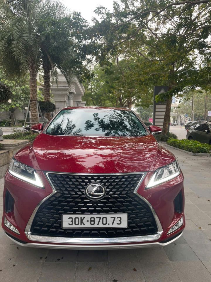 ♦ LEXUS RX 300 - ĐẲNG CẤP SANG TRỌNG CHO NGƯỜI THÀNH ĐẠT ♦