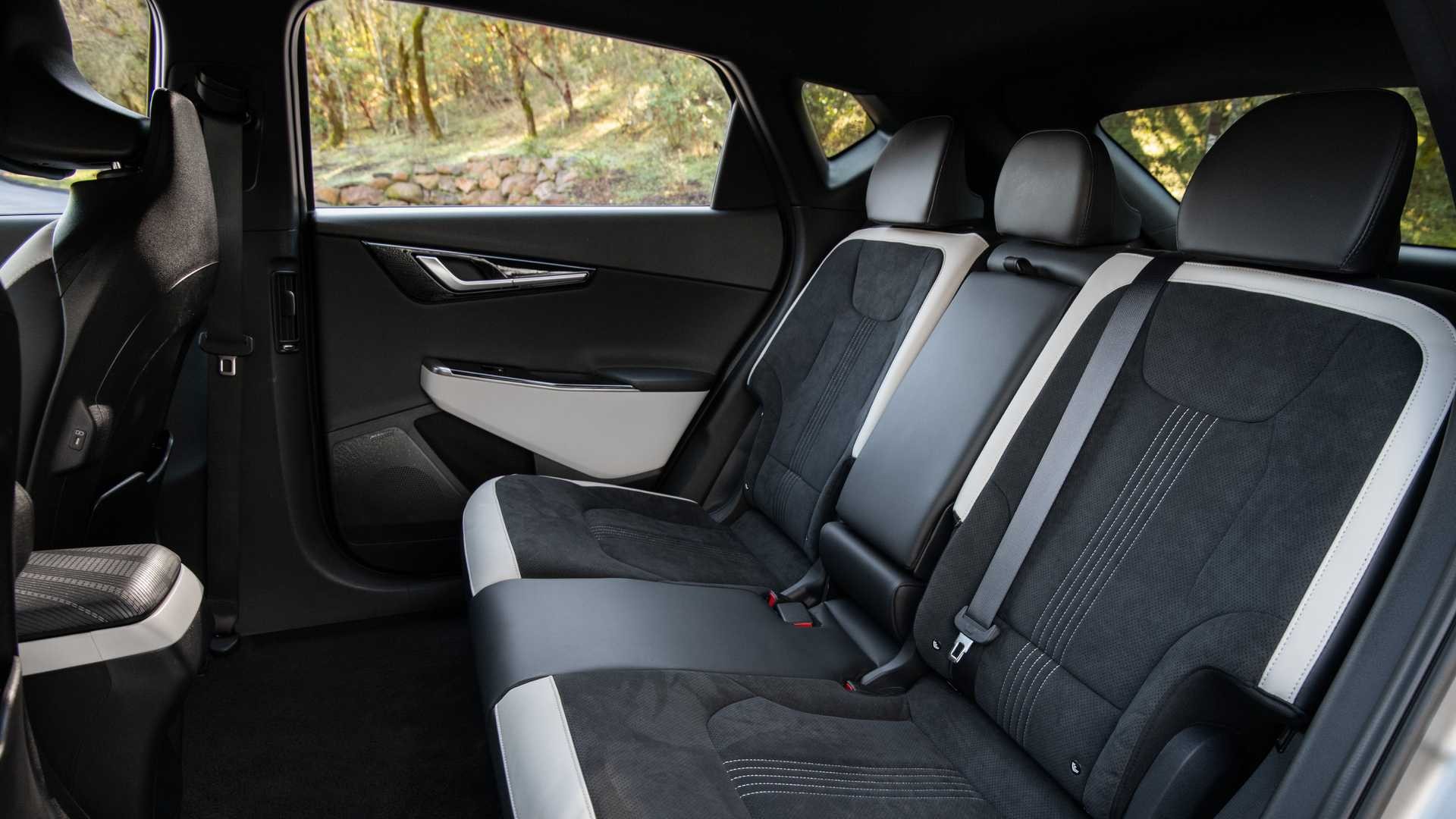 Ghế sau xe điện Kia rộng rãi