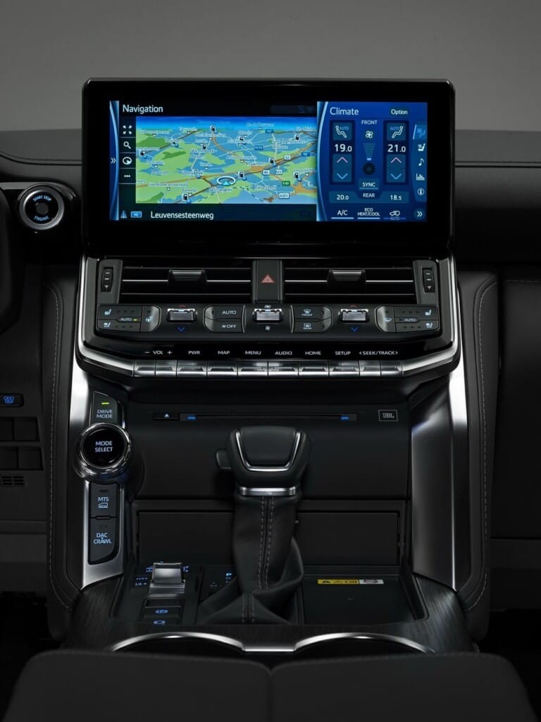 Màn hình thông tin giải trí của Toyota Land Cruiser 2022 Màn hình thông tin giải trí của Toyota Land Cruiser 2022