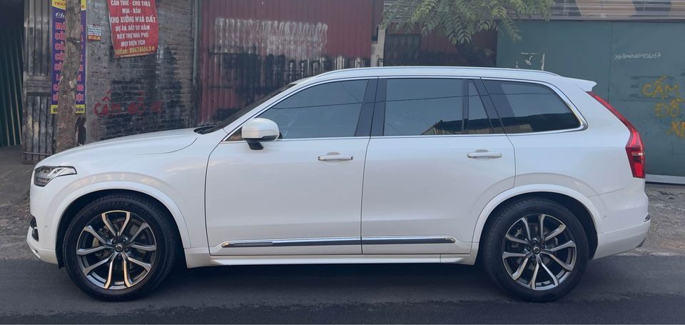 Bán Volvo XC90 T6 Inscription 2016