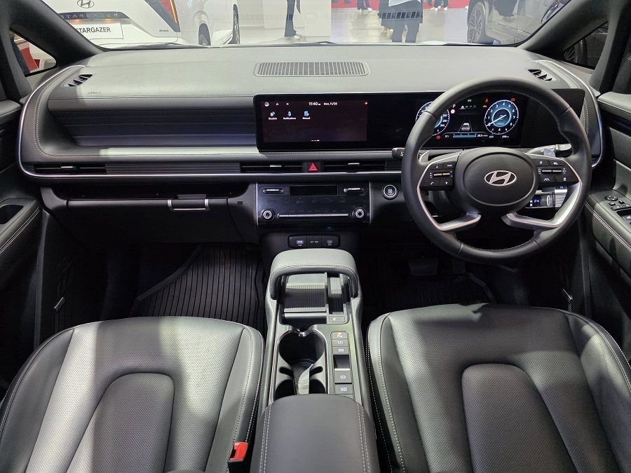 nội thất Hyundai Stargazer 2026