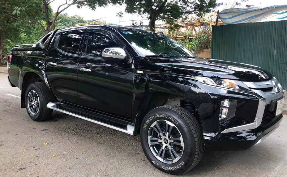 Cần bán xe cũ Mitshubishi Triton