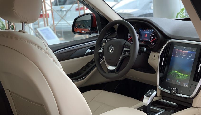 Vị trí lái xe VinFast Lux SA2.0