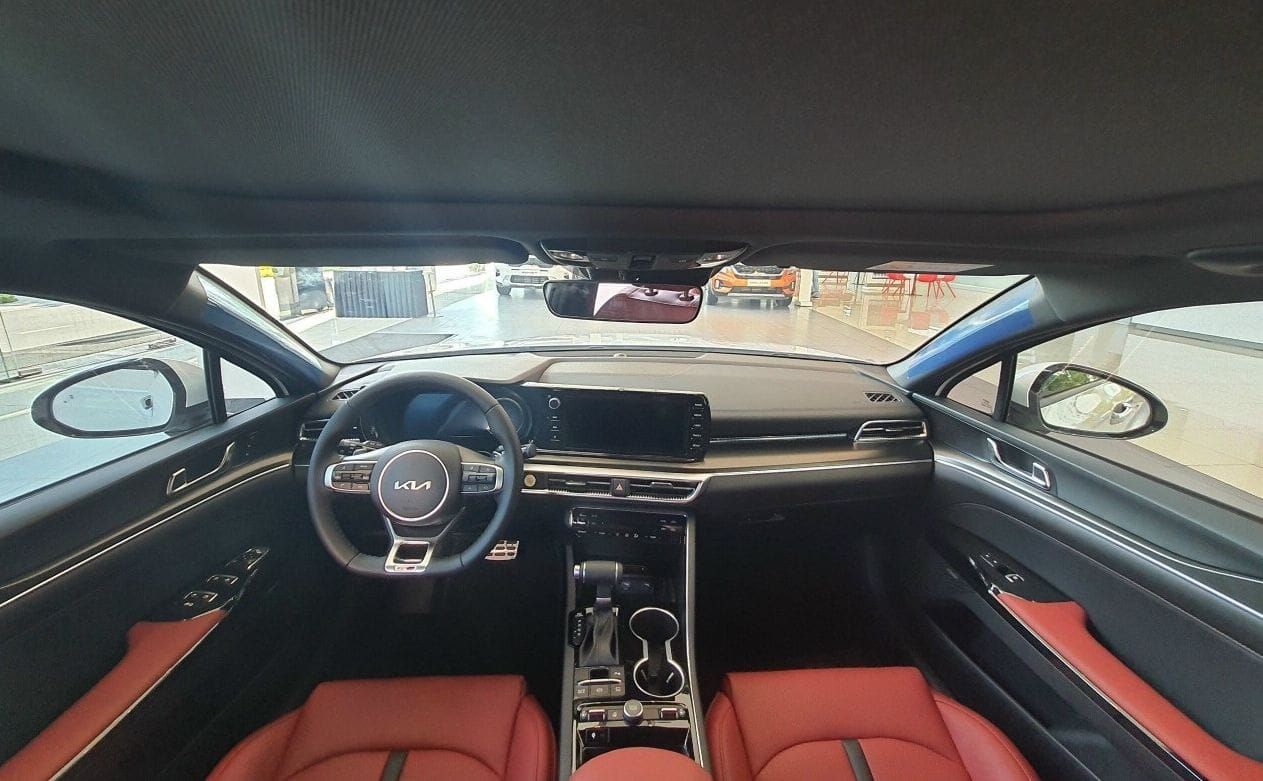 KIA K5 2022 bản GTLine màu Xám KLG