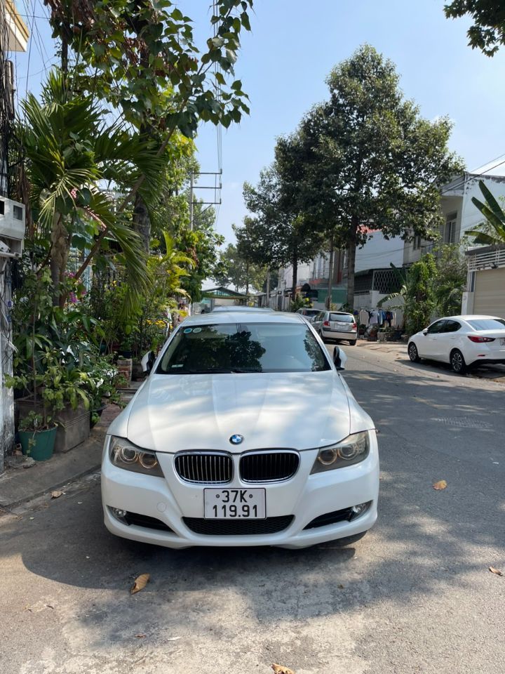 Chính chủ bán xe BMW 320I sản xuất năm 2009