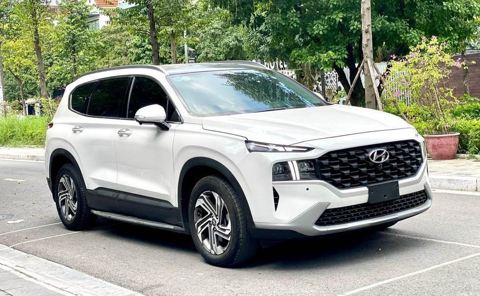 Cần bán Huyndai Santa FE lướt