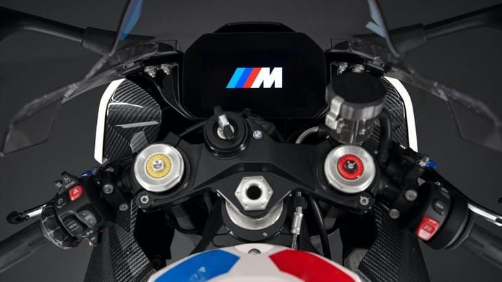 BMW M1000RR-9