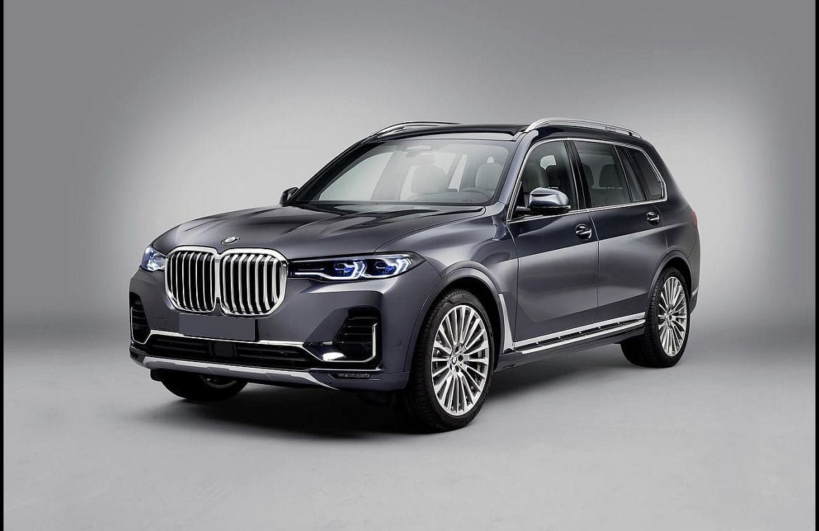 Mẫu SUV mạnh nhất của BMW lộ diện bản phác thảo hé lộ sự khác biệt