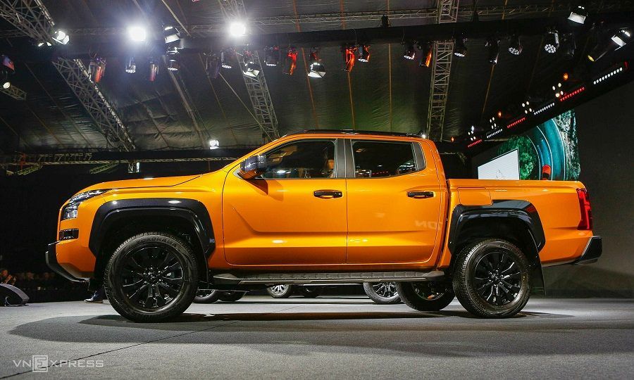 Mitsubishi Triton 2024