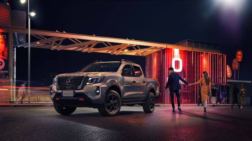 Nissan Navara 2021 đã chính thức ra mắt Việt Nam, xe tiếp tục được nhập khẩu nguyên chiếc từ Thái Lan.