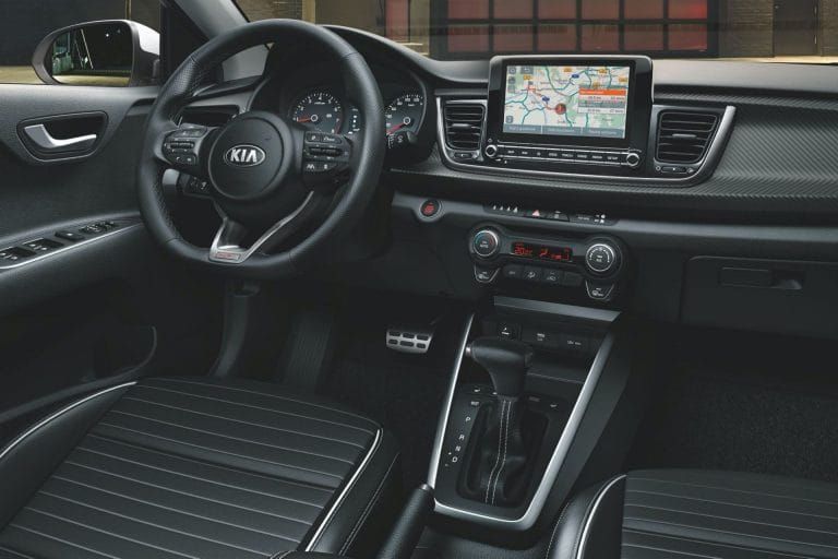 kia rio 2021-7