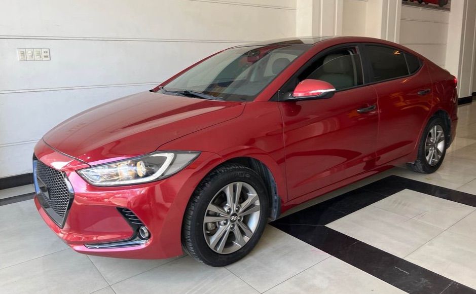 Bán Elantra 2016 cũ giá rẻ