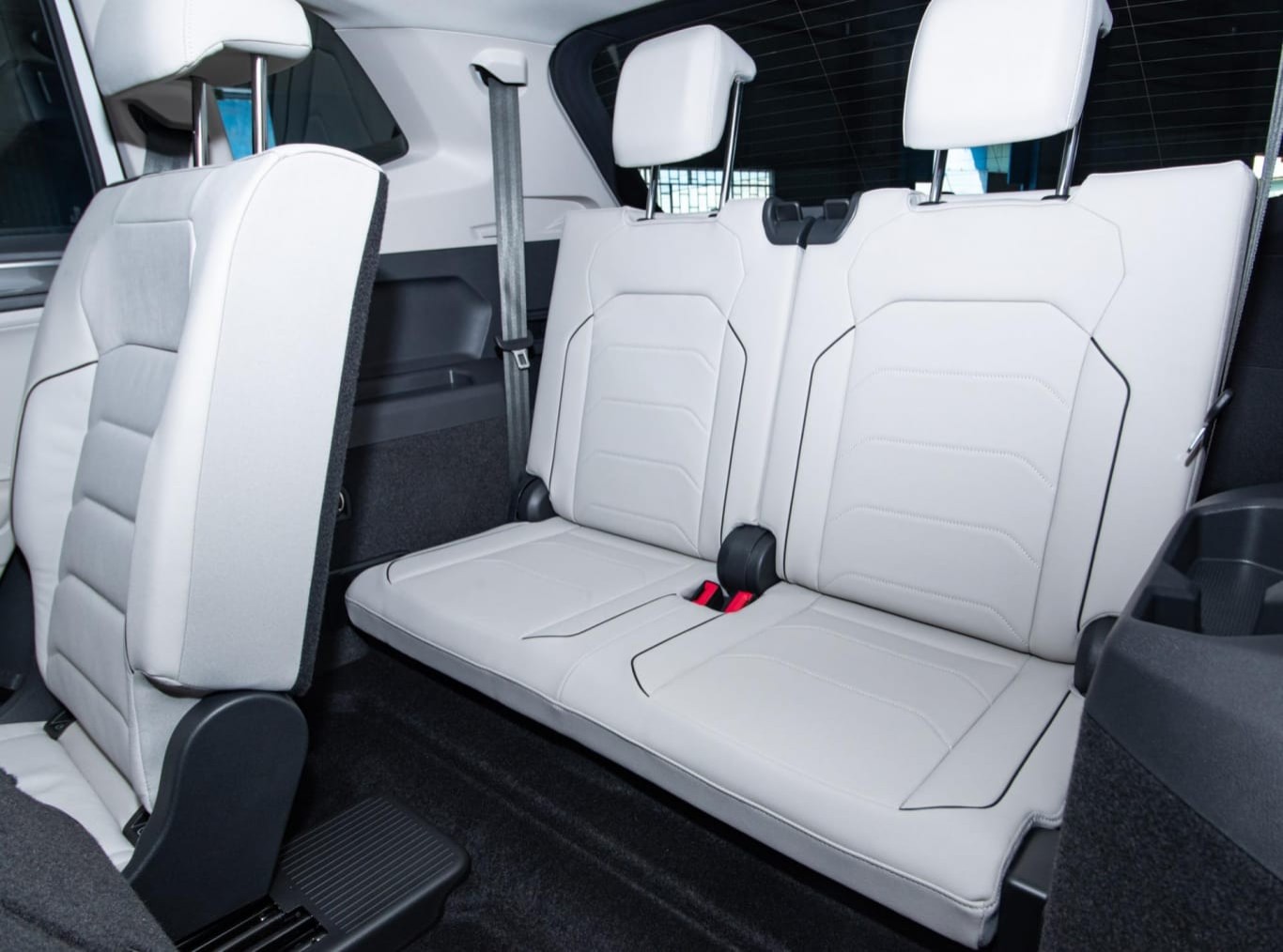 Hình ảnh Nội thất Volkswagen Tiguan Allspace-3