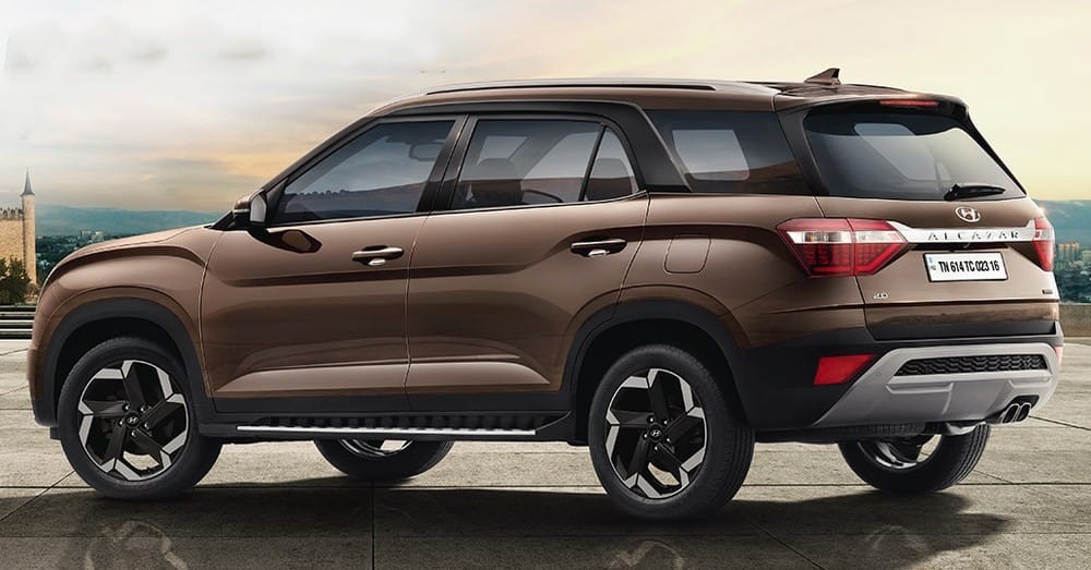 Hyundai Alcazar 2021 có chiều dài cơ sở khá lớn dù thuộc phân khúc SUV hạng B Hyundai Alcazar 2021 có chiều dài cơ sở khá lớn dù thuộc phân khúc SUV hạng B