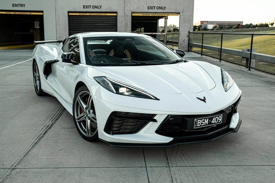 Chevrolet Corvette Stingray Convertible 2025