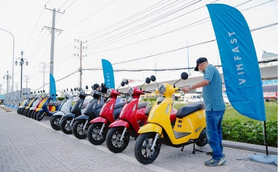 Bảng giá xe máy điện VinFast tháng 5/2023