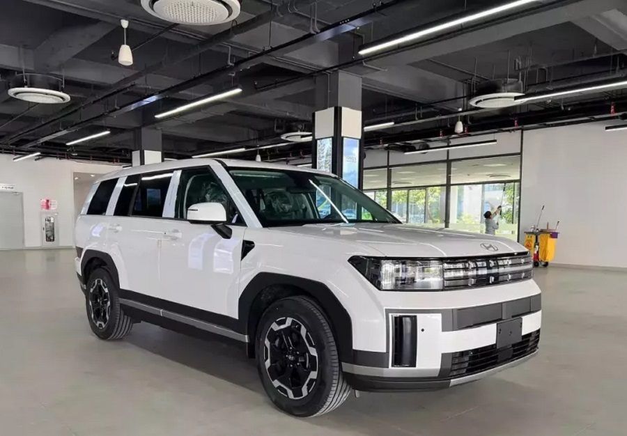 Hyundai Santa Fe Exclusive Bản Base